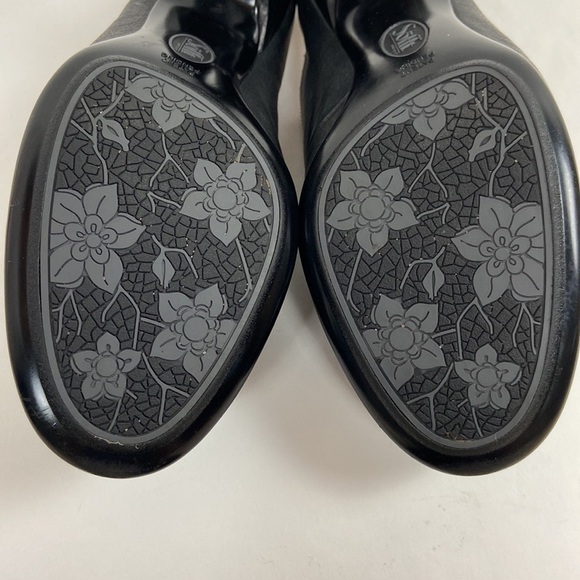 Sofft Leather Ruched Black Slip On Mules Closed Toe Heels Open Back Pumps - Picture 14 of 16